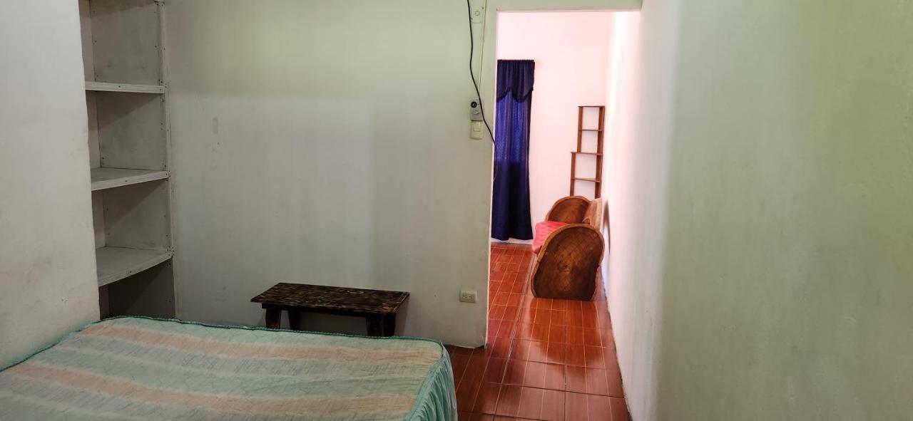 Alba Rent 2 Hotell Quepos Eksteriør bilde